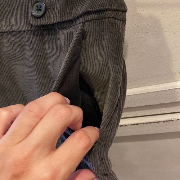 Banana Republic charcoal grey corduroy skirt pockets side zip closure stretch 2 - Picture 4 of 10
